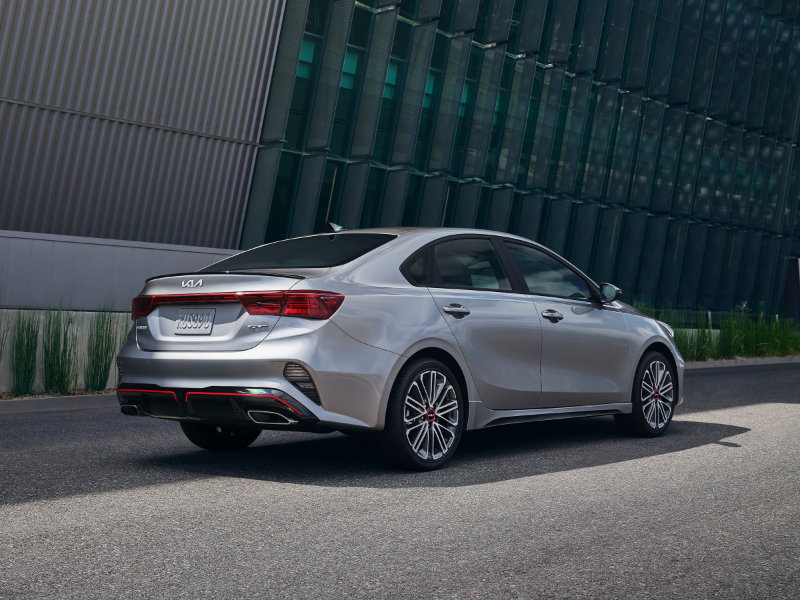 Explore 2022 Kia Forte options near Pontiac MI