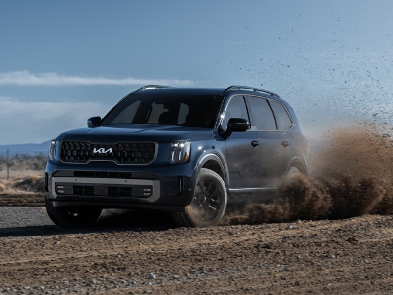 Kia dealership drivers trust near Farmington MI