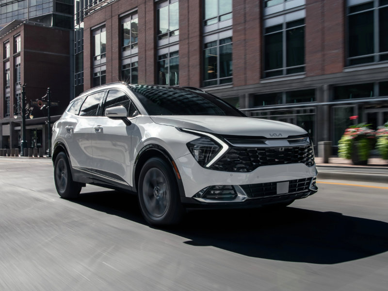 The safety features of 2024 Kia Sportage Hybrid near Detroit MI