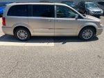 2015 Chrysler Town & Country Touring-L