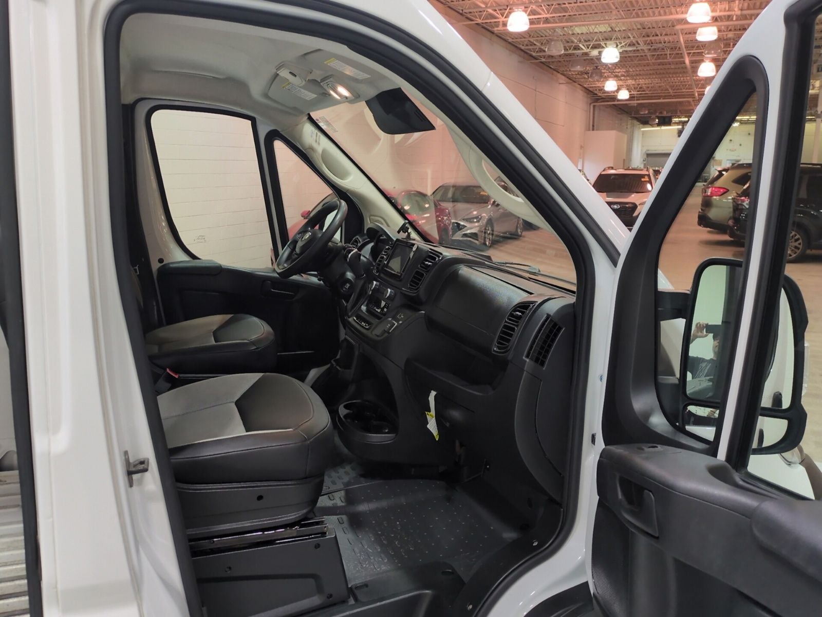 2025 RAM ProMaster 2500 High Roof