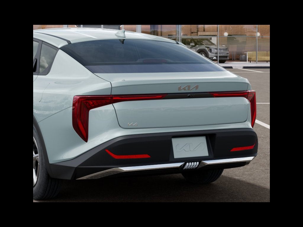 2027 Kia K4 LXS