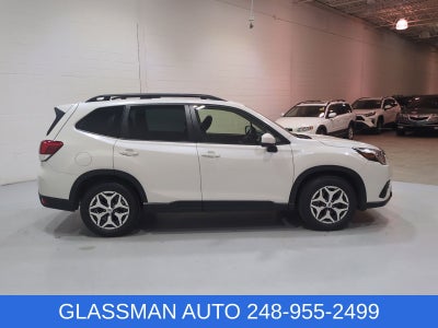 2023 Subaru Forester Premium