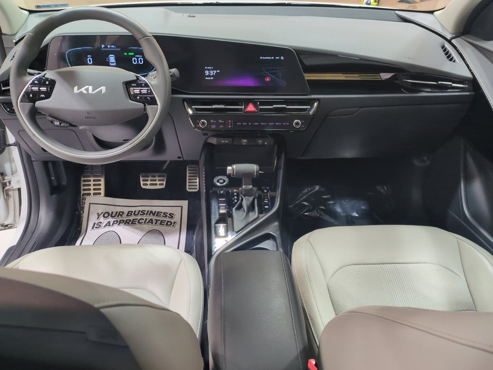 2024 Kia Niro EX Touring