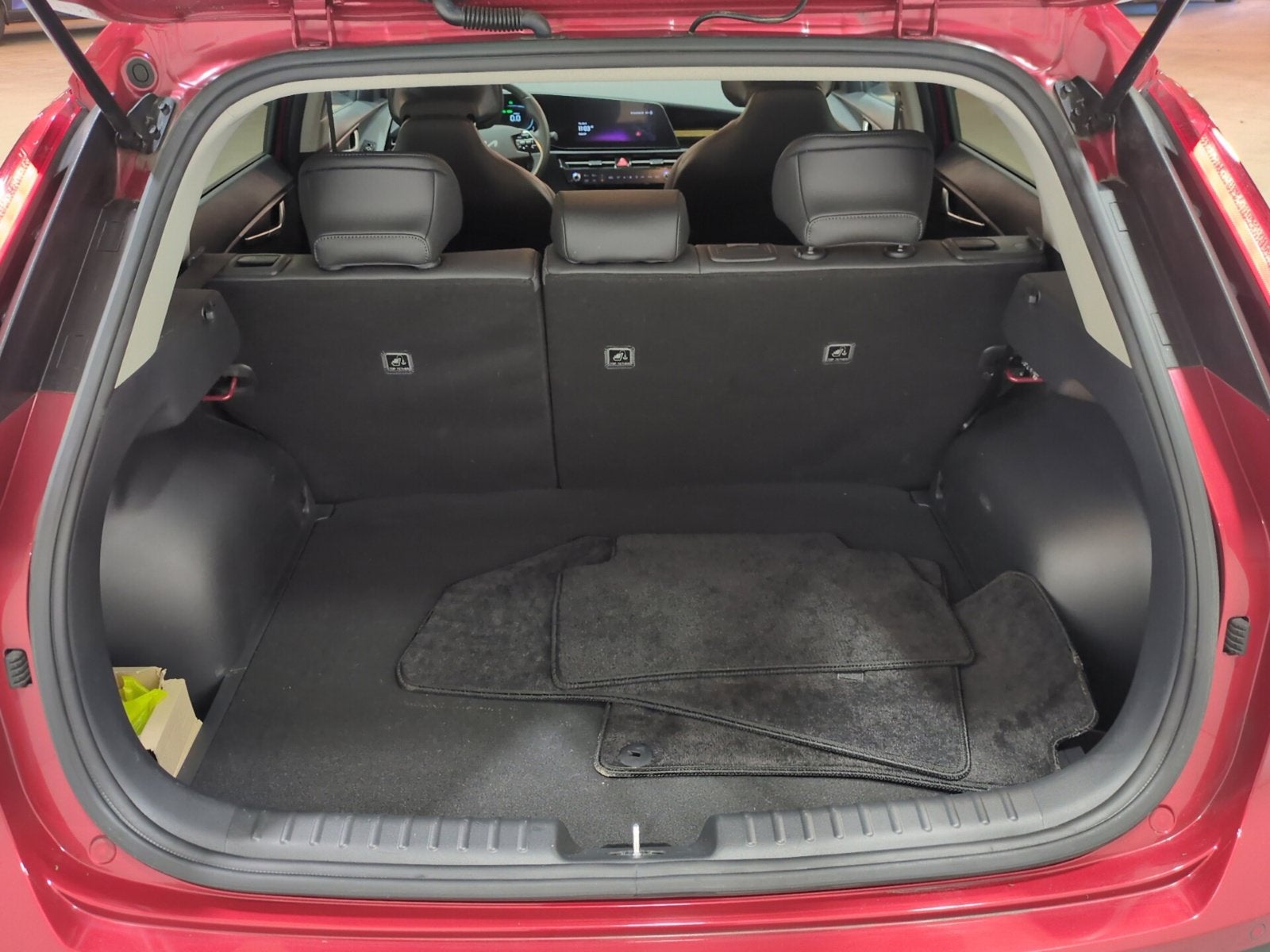 2024 Kia Niro EX