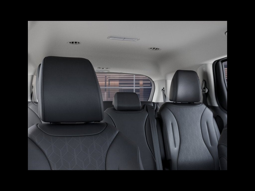 2027 Kia Carnival Hybrid LXS