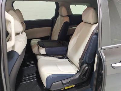2025 Kia Carnival EX