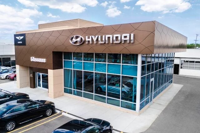 Aerial view of the Glassman Hyundai dealership on Telegraph Road in Southfield